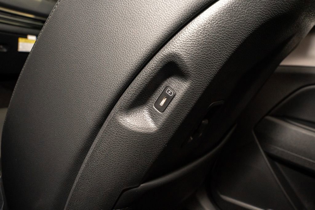 New 2026 Kia Sportage EX AWD/4WD image 9
