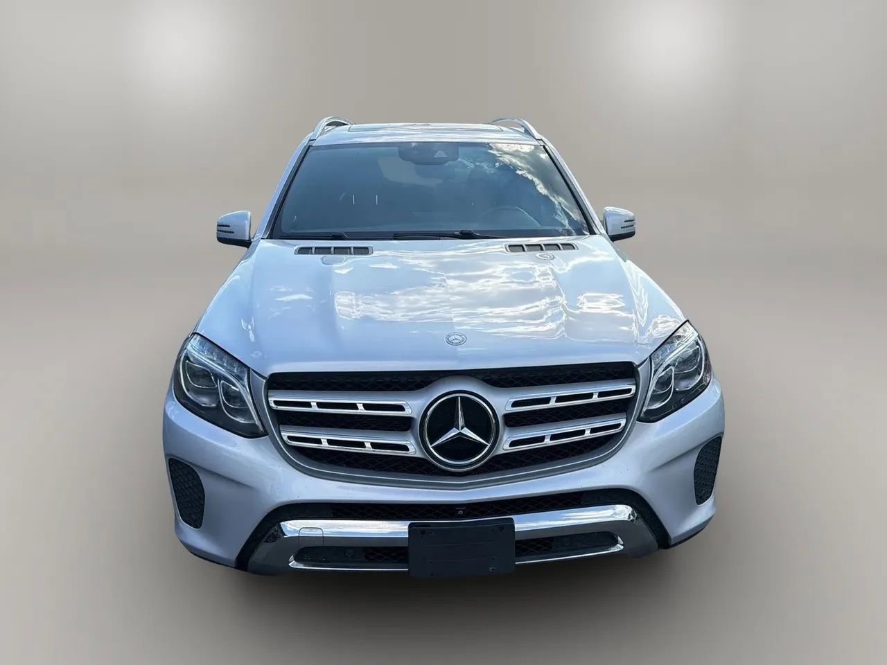 Used 2017 Mercedes-Benz GLS 450 4MATIC w/ Premium Package image 2
