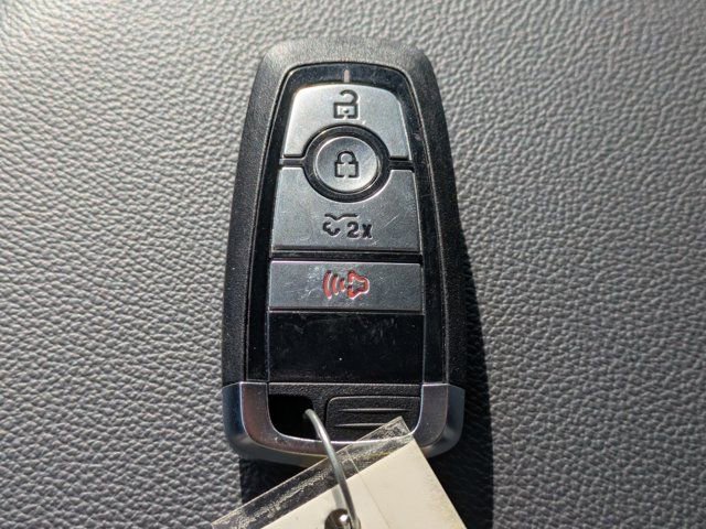 Used 2025 Ford F150 Lightning Flash image 26