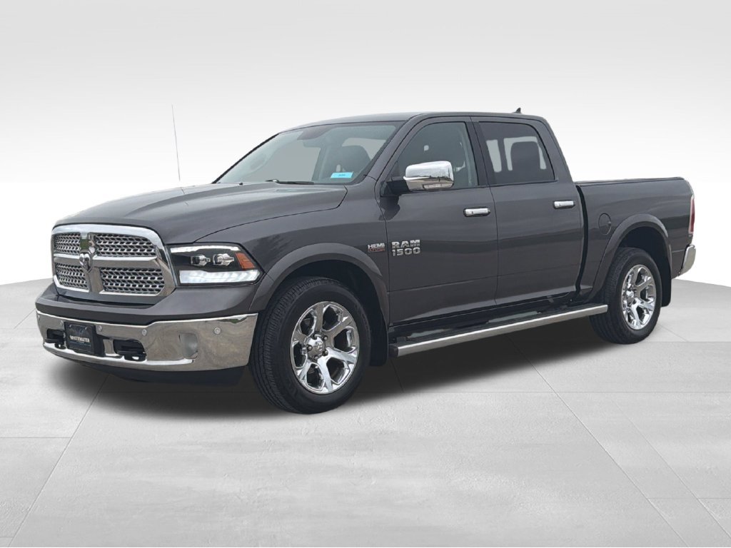 Used 2017 RAM 1500 Laramie w/ Convenience Group AWD/4WD image 2
