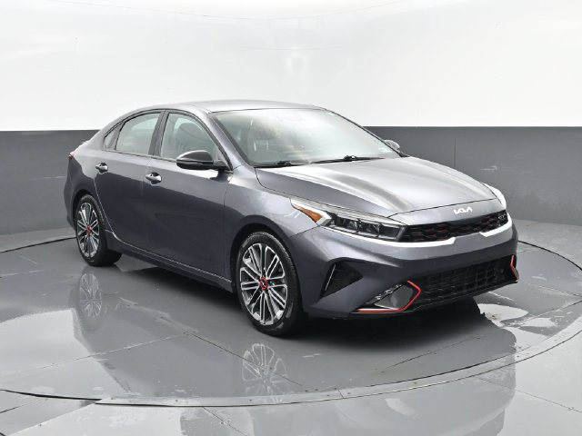 Used 2024 Kia Forte GT FWD image 3