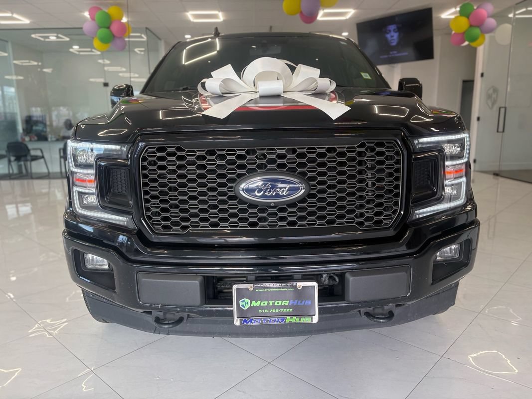 Used 2018 Ford F150 Lariat w/ Equipment Group 502A Luxury AWD/4WD image 2