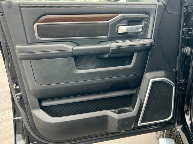 Used 2024 RAM 2500 Laramie image 19