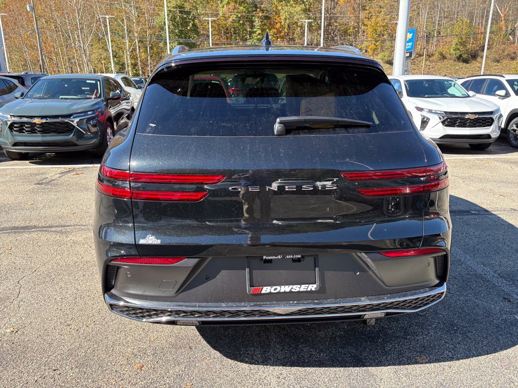 New 2027 Genesis GV70 2.5T Select AWD/4WD image 4