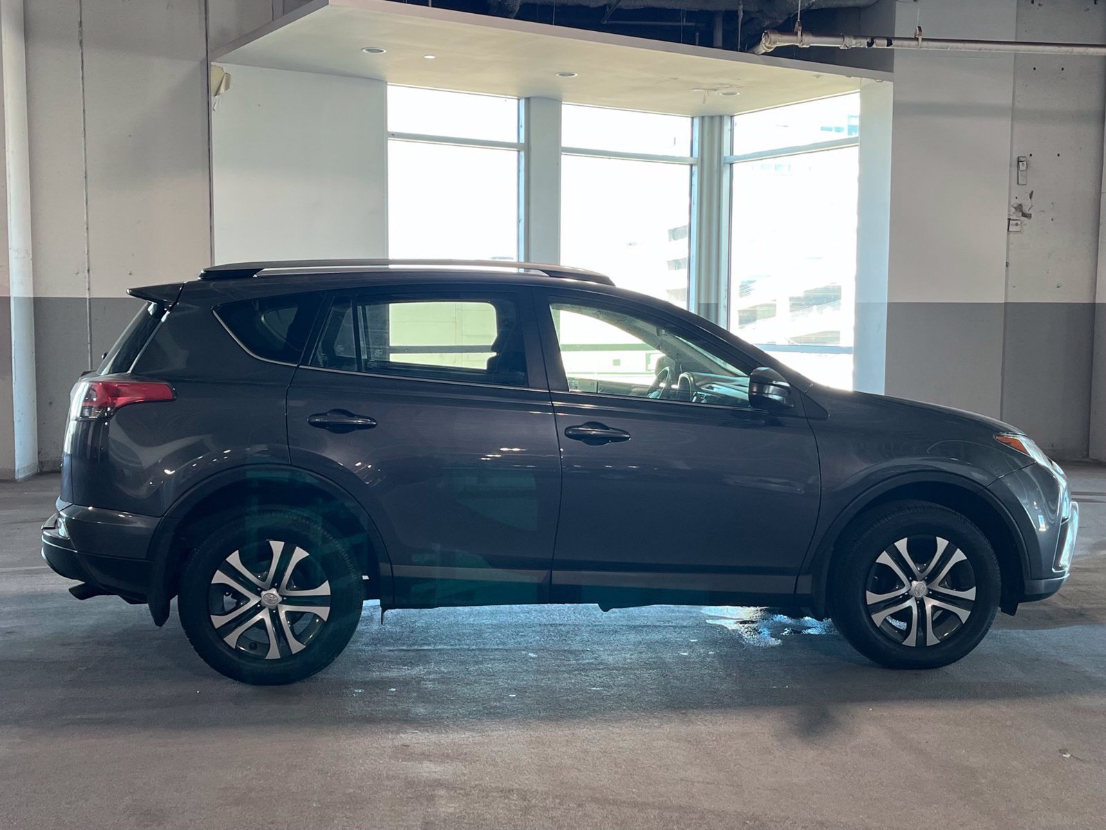 Used 2017 Toyota RAV4 LE w/ All Weather Liner Package AWD/4WD image 12
