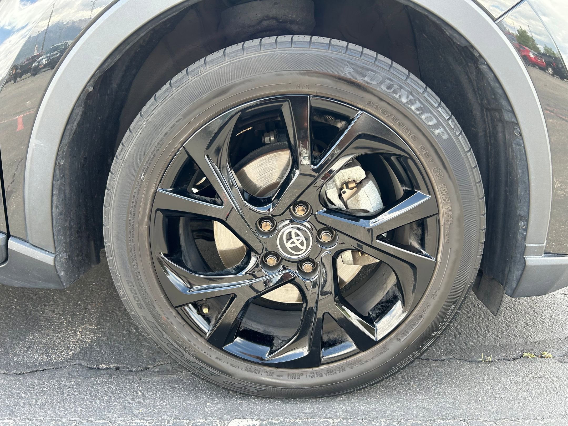 Used 2022 Toyota C-HR Nightshade FWD image 30
