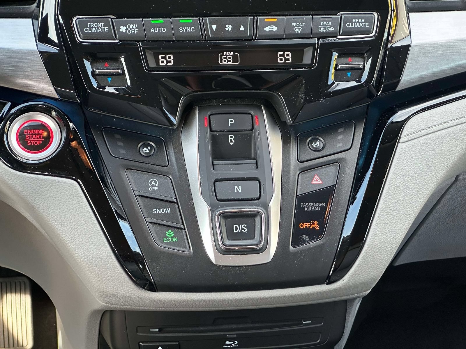 Used 2023 Honda Odyssey Touring image 20