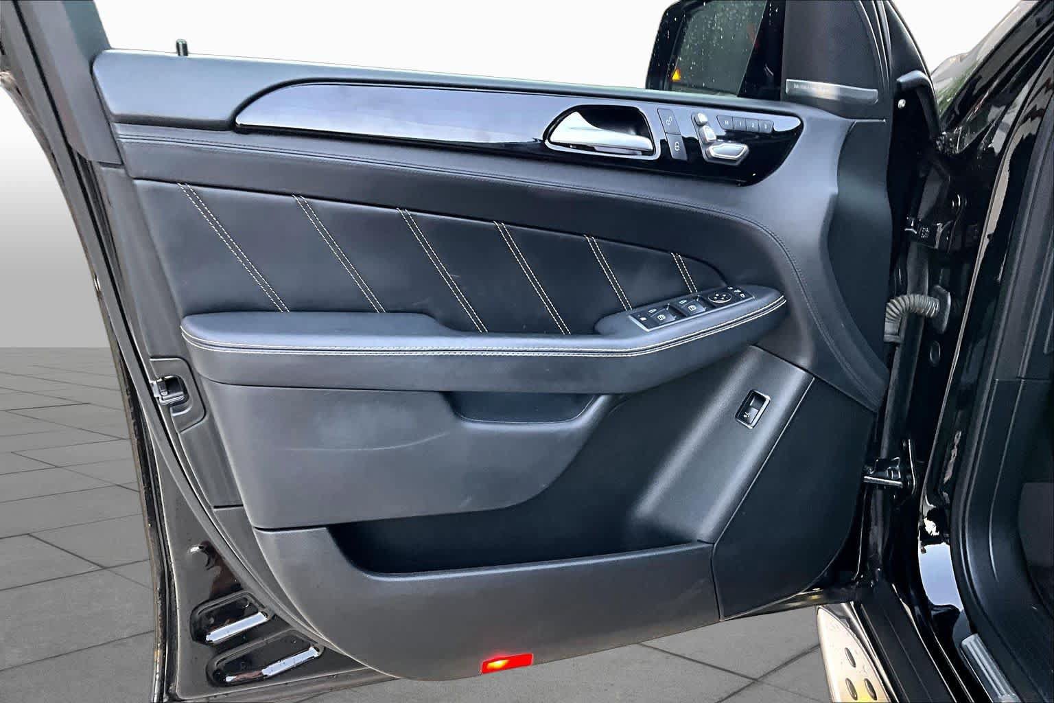 Used 2018 Mercedes-Benz GLE 63 AMG 4MATIC image 22