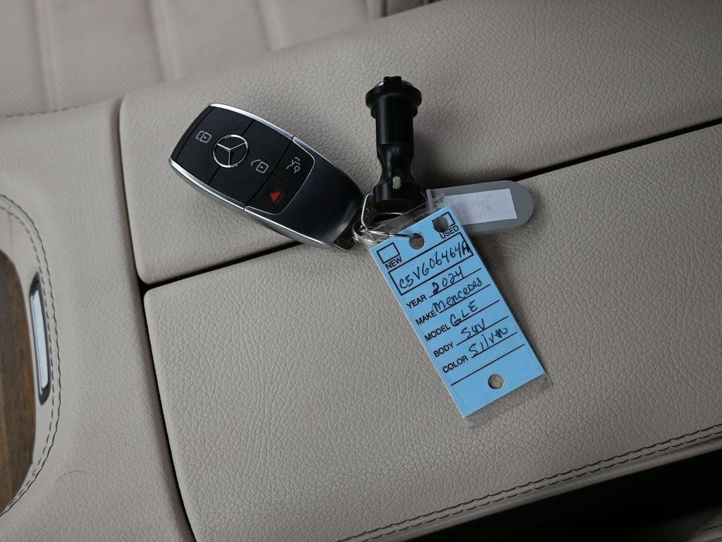 Used 2024 Mercedes-Benz GLE 450e 4MATIC image 22