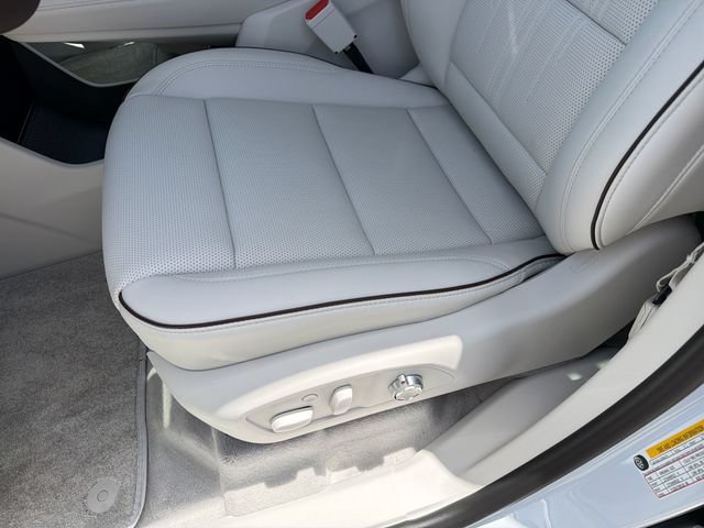 New 2026 Buick Enclave Avenir w/ Super Cruise Package AWD/4WD image 18