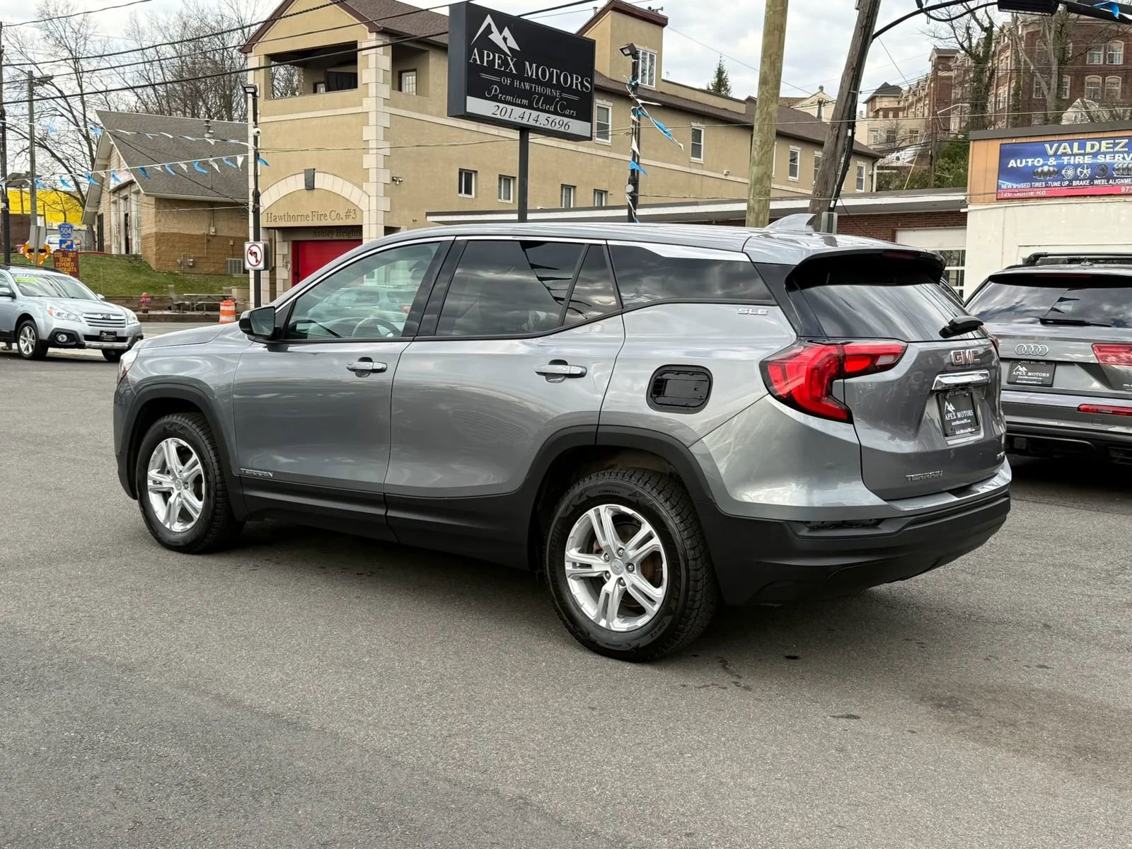 Used 2018 GMC Terrain SLE image 5