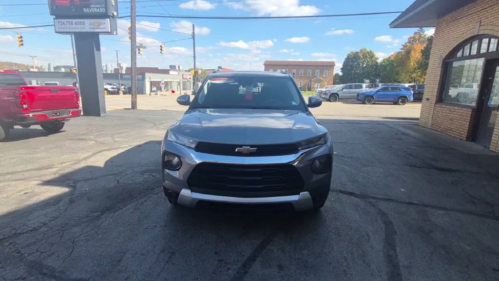 Used 2023 Chevrolet TrailBlazer LT w/ Convenience Package AWD/4WD image 4