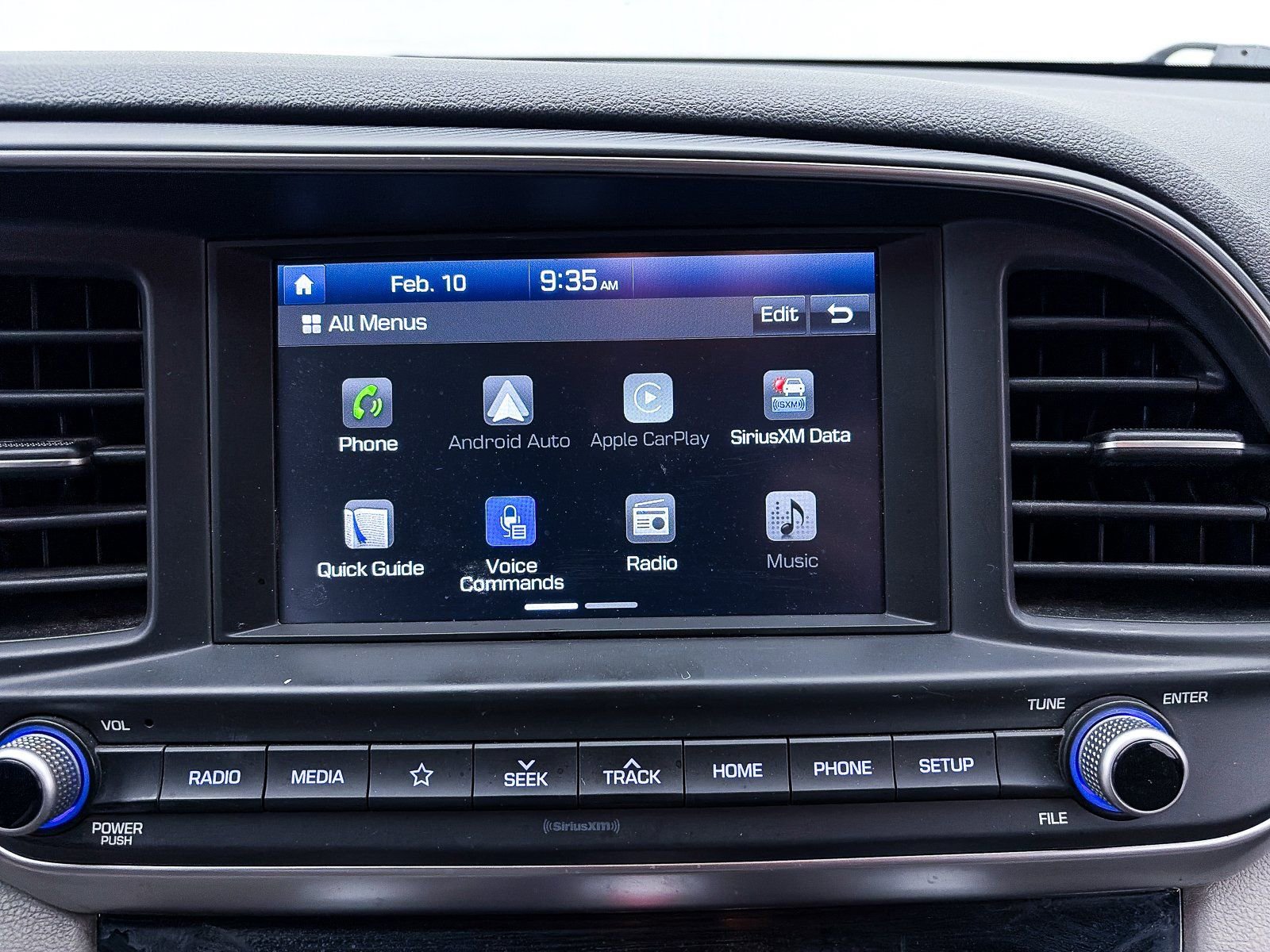 Used 2019 Hyundai Elantra SEL image 15