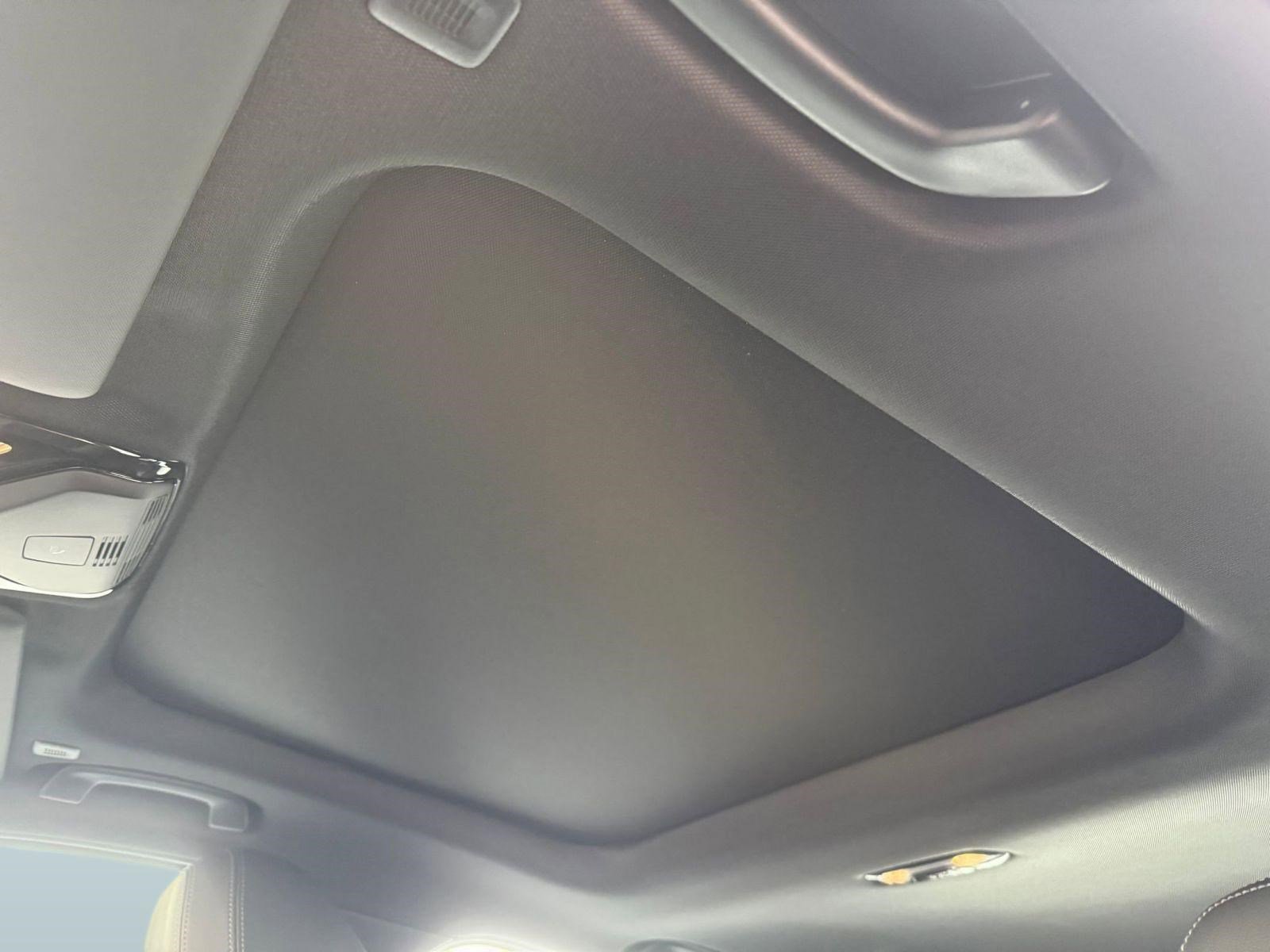 Used 2026 BMW 330i Sedan image 14