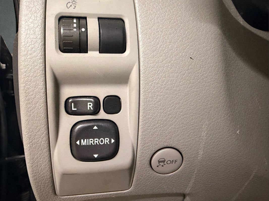 Used 2012 Subaru Forester 2.5X AWD/4WD image 23