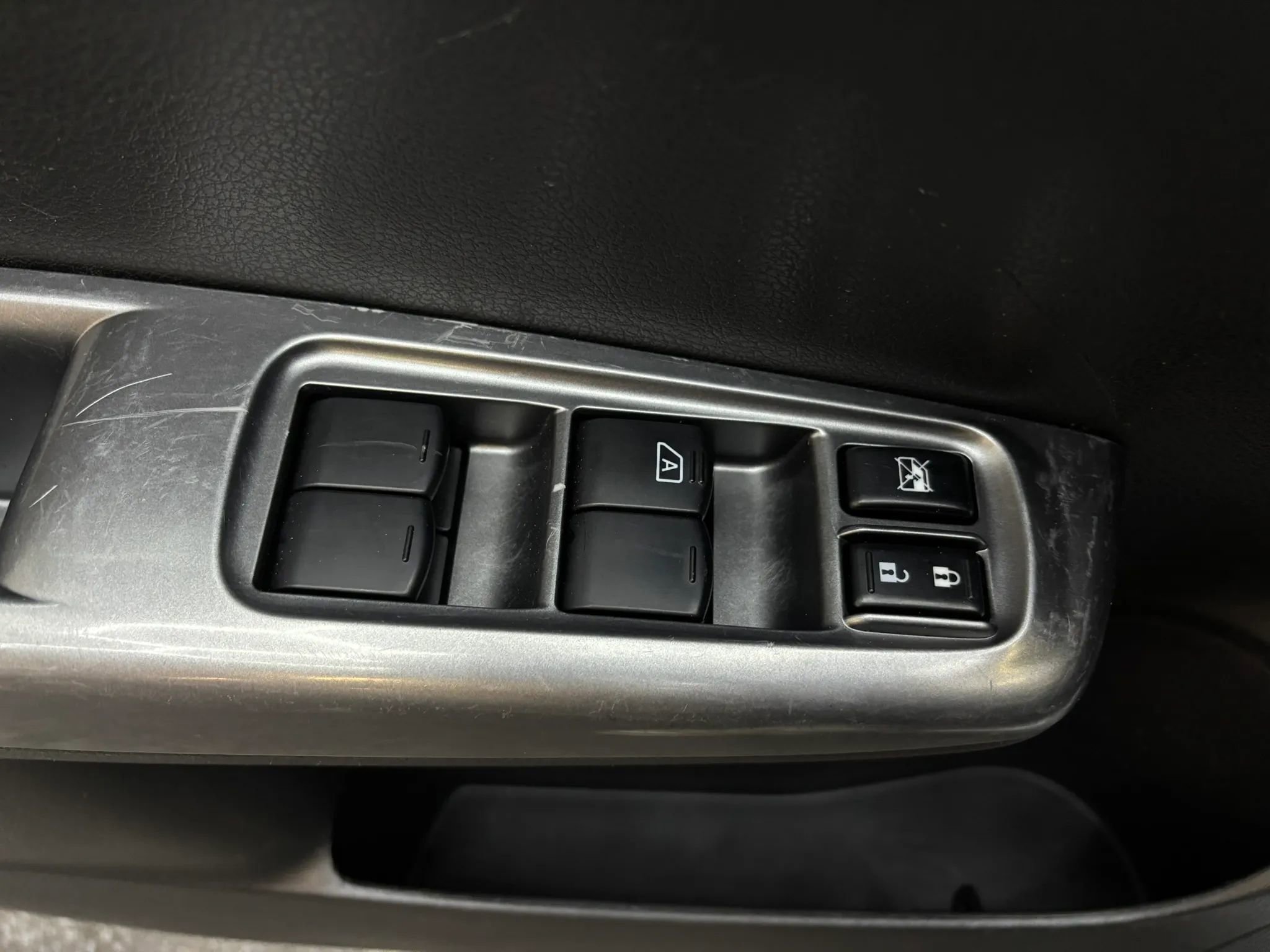 Used 2014 Subaru Impreza WRX Hatchback AWD/4WD image 23