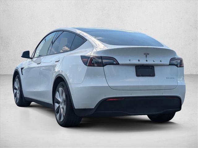 Used 2021 Tesla Model Y Long Range AWD/4WD image 7