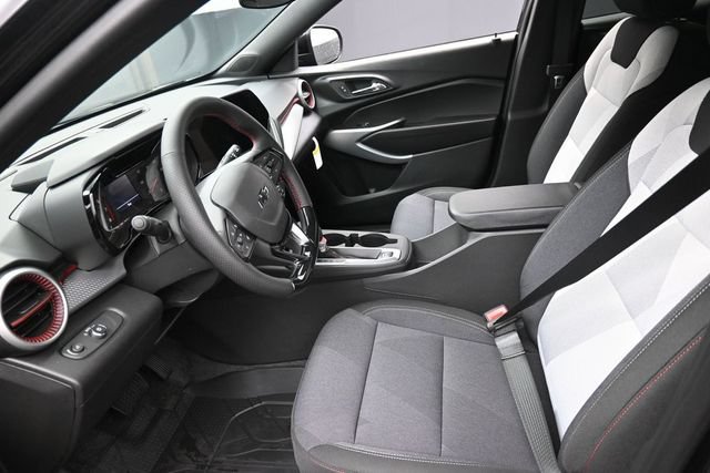 New 2026 Chevrolet Trax RS FWD image 8