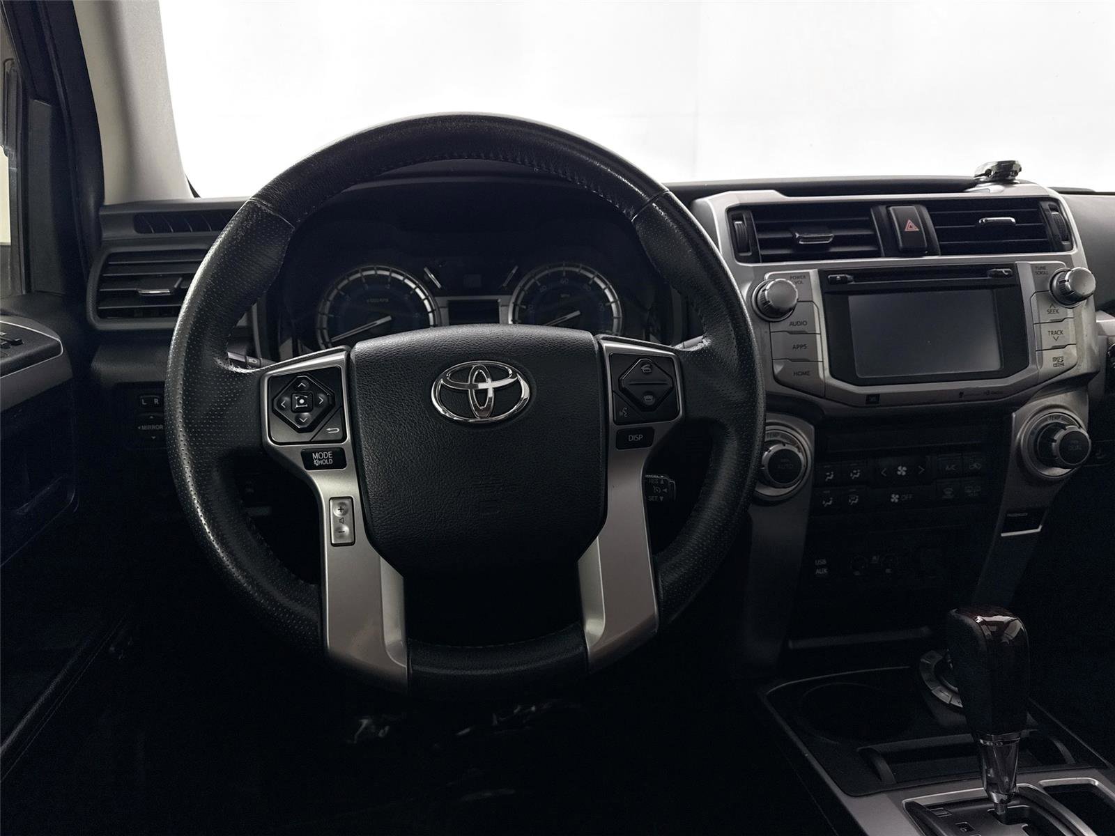 Used 2016 Toyota 4Runner Limited image 33