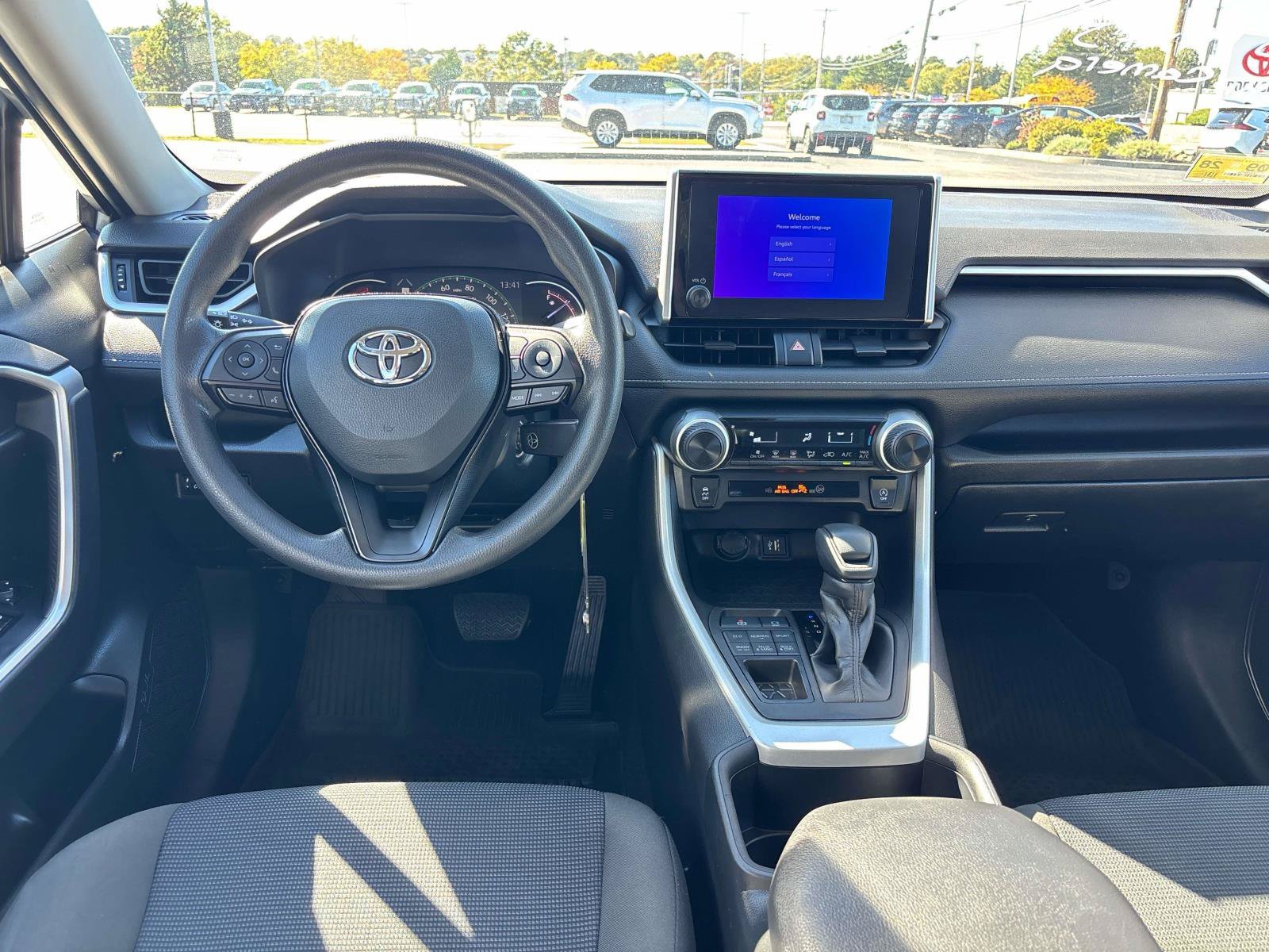 Certified 2023 Toyota RAV4 LE AWD/4WD image 10