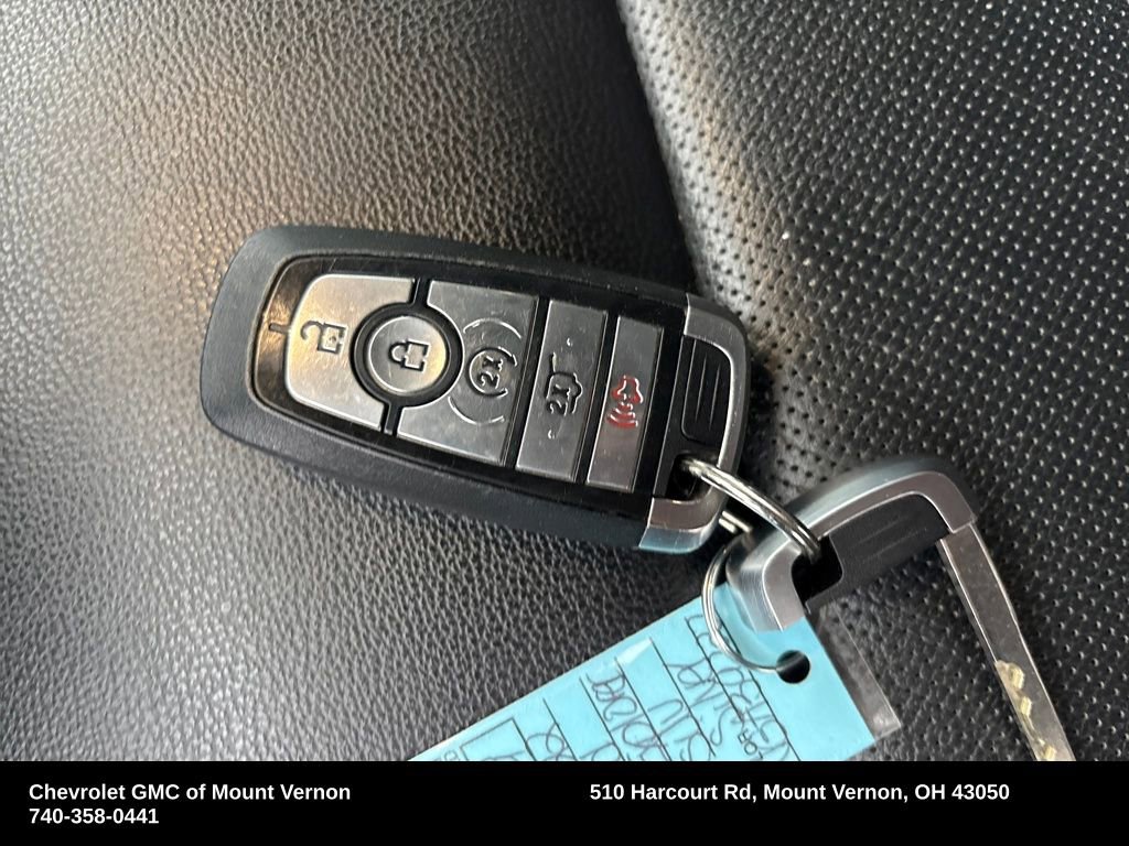 Used 2022 Ford Explorer Limited w/ Equipment Group 301A image 30