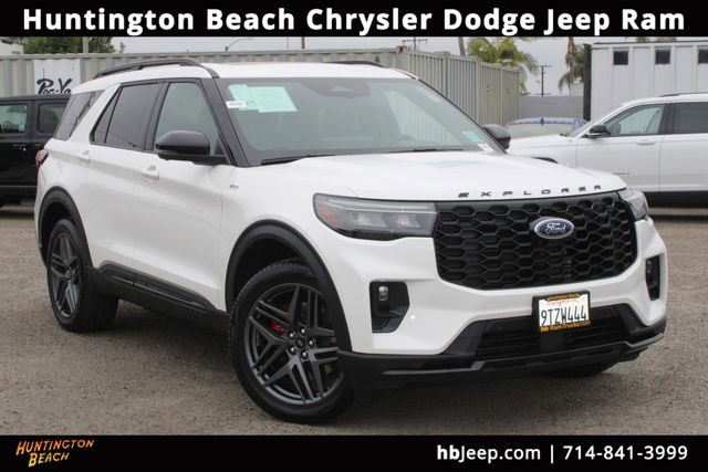Used 2025 Ford Explorer ST-Line w/ Premium Package AWD/4WD image 1