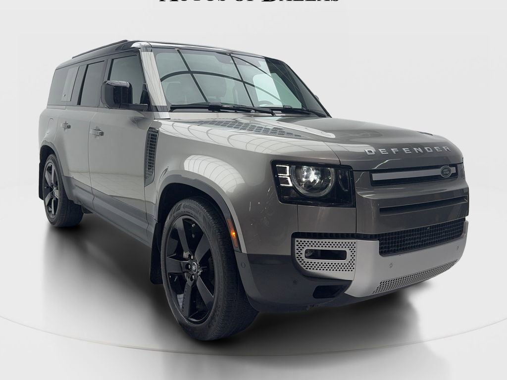 Used 2024 Land Rover Defender 130 S image 2