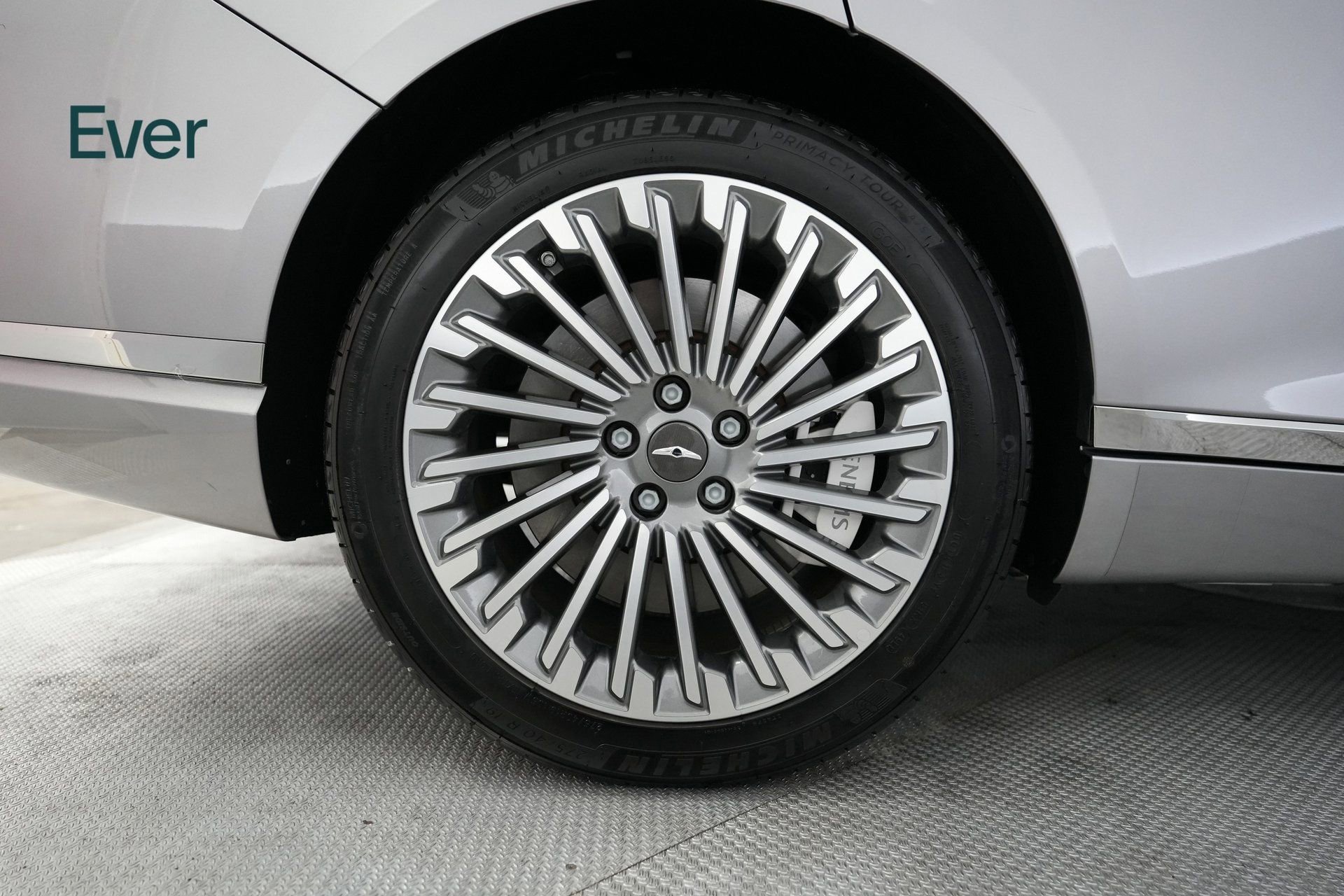 Used 2024 Genesis G80 image 17