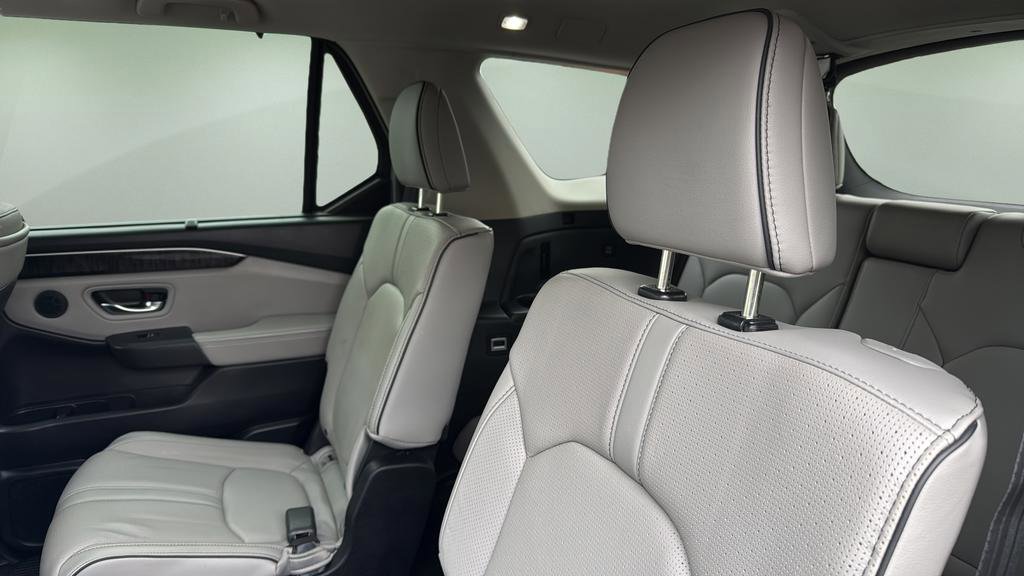 Used 2023 Honda Pilot Elite image 14
