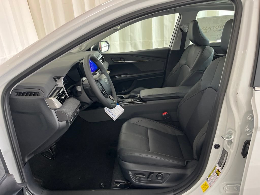 New 2026 Toyota Camry XLE w/ Premium Plus Package AWD/4WD image 4