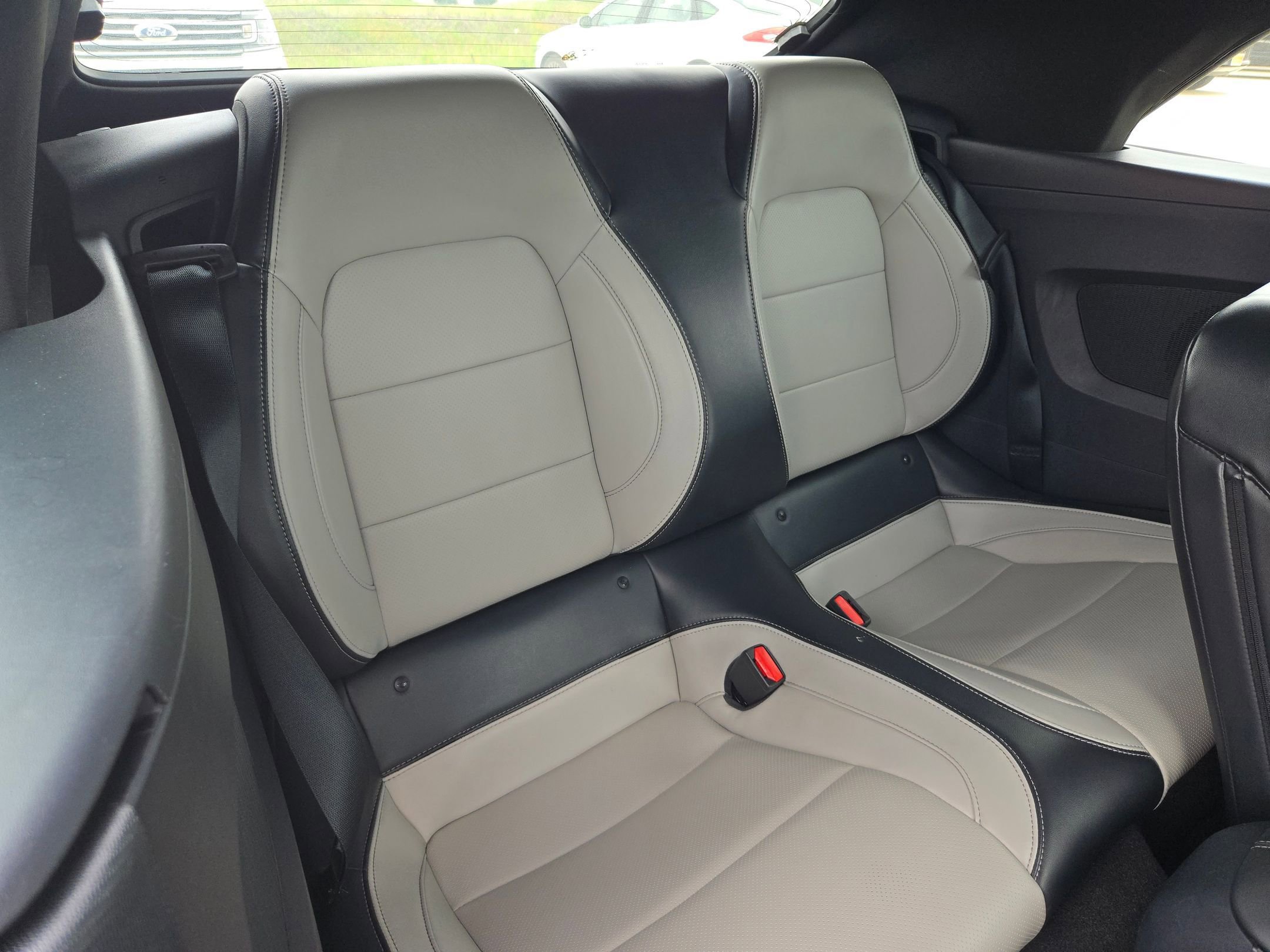 Used 2024 Ford Mustang Premium RWD image 22