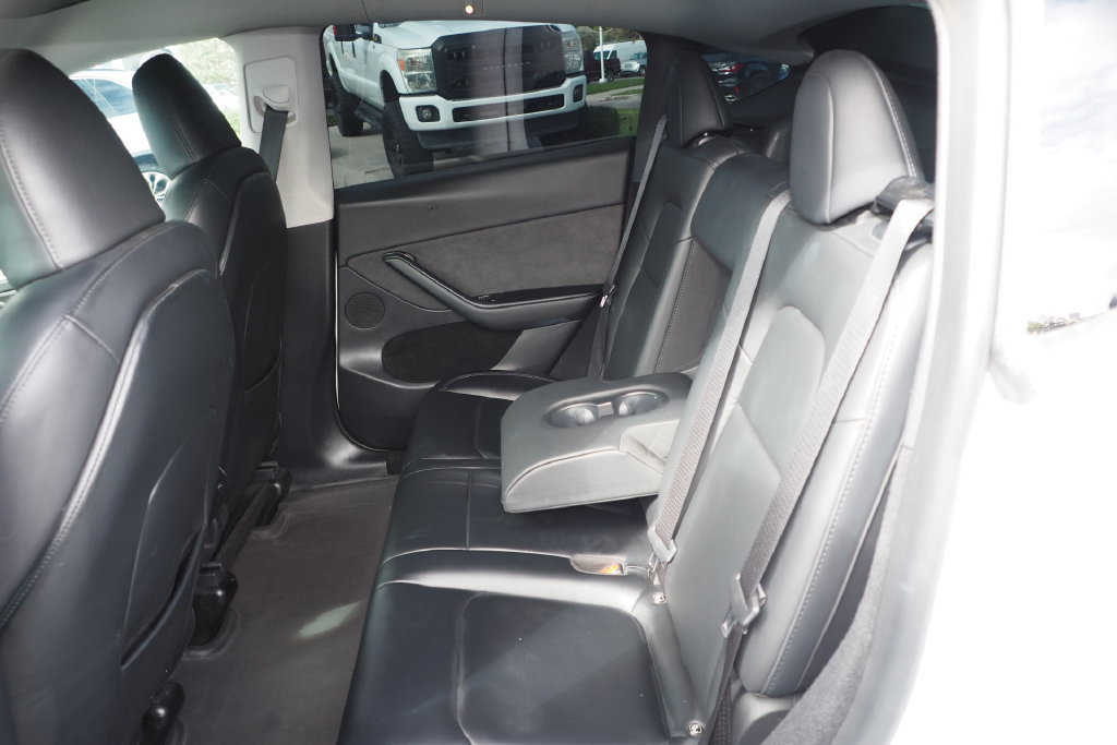 Used 2023 Tesla Model Y Long Range AWD/4WD image 15