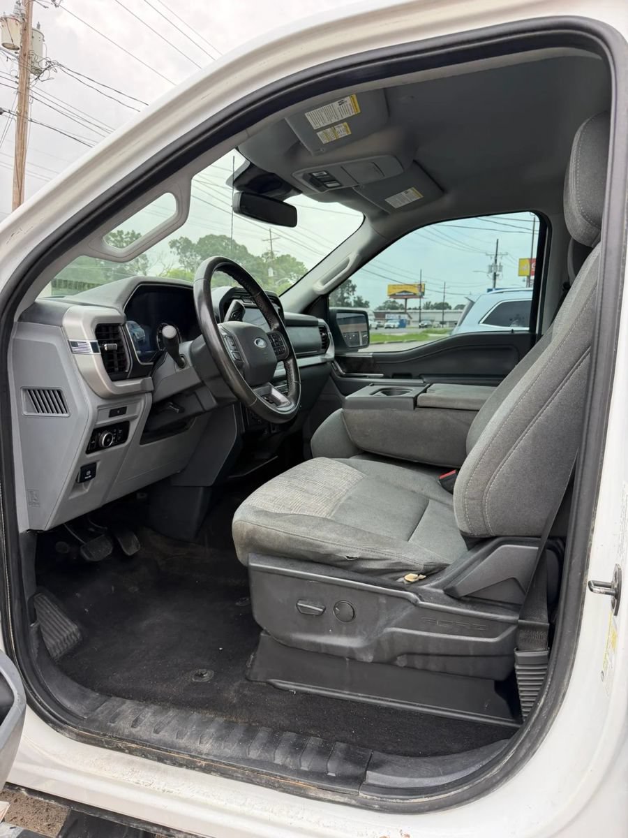 Used 2023 Ford F150 4x4 SuperCrew image 11