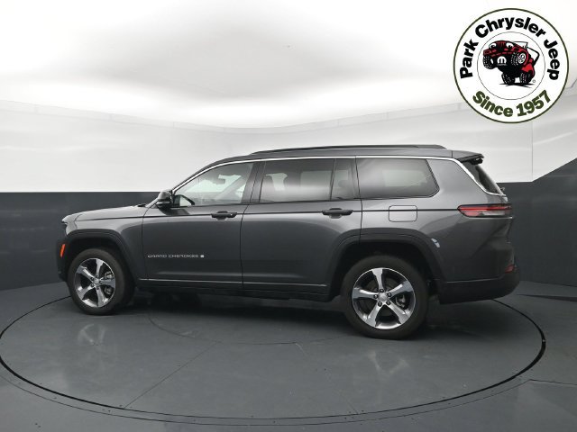 Used 2025 Jeep Grand Cherokee L Limited w/ Luxury Tech Group II AWD/4WD image 3