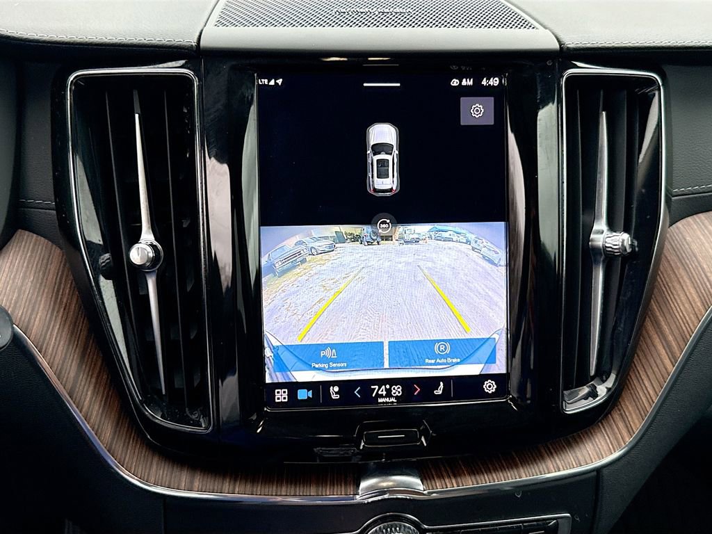 Used 2023 Volvo XC60 B5 Ultimate w/ Protection Package Premier image 15