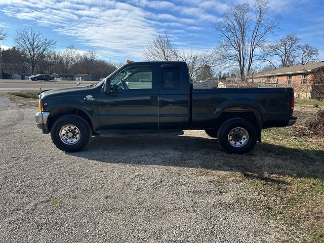 Used 2001 Ford F350 XLT image 11