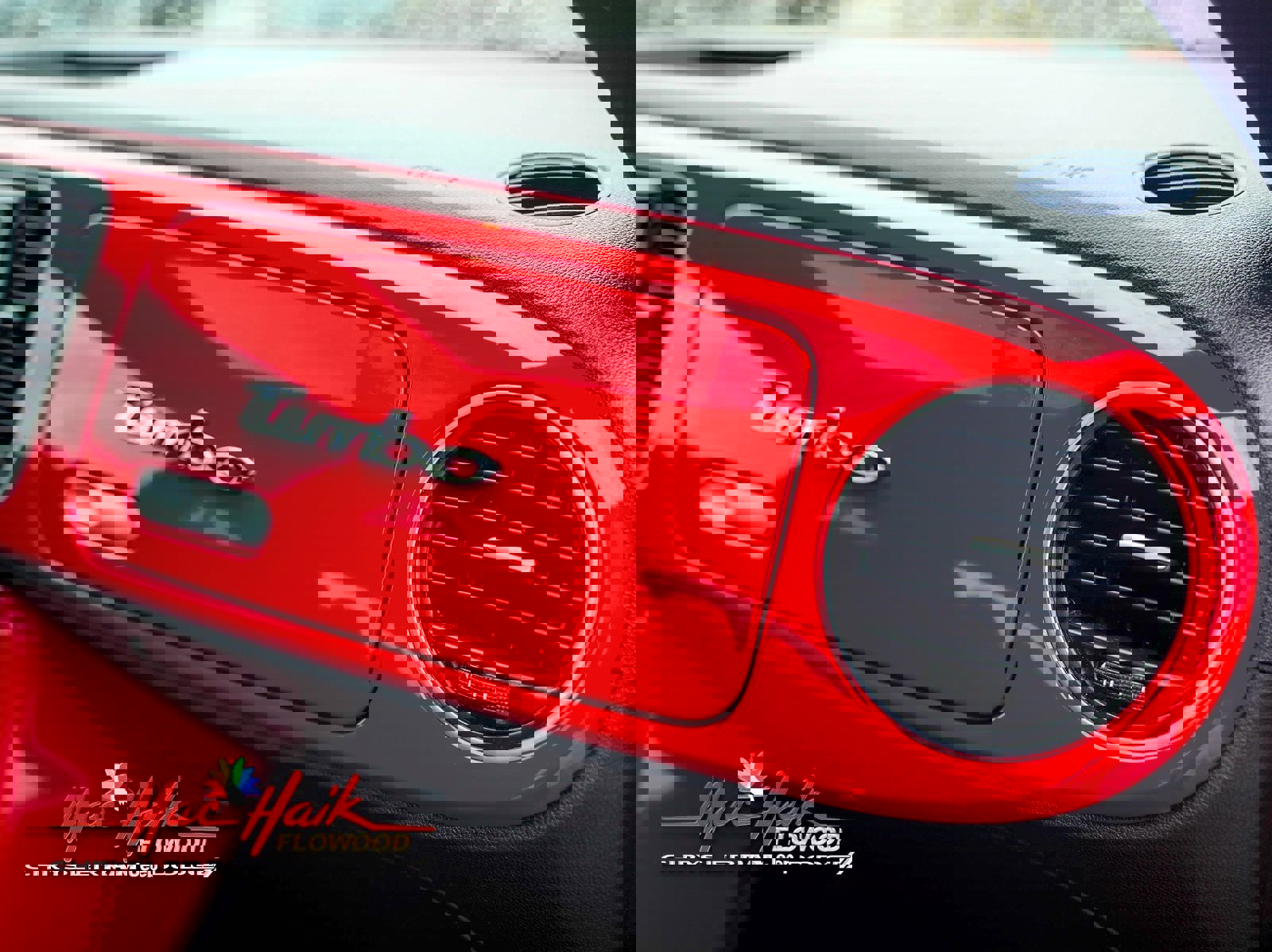 Used 2019 Volkswagen Beetle 2.0T SE image 12