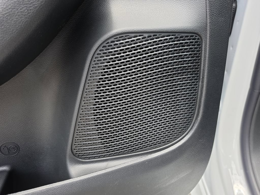 New 2027 Chrysler Pacifica Select w/ Family Tech Group FWD image 19