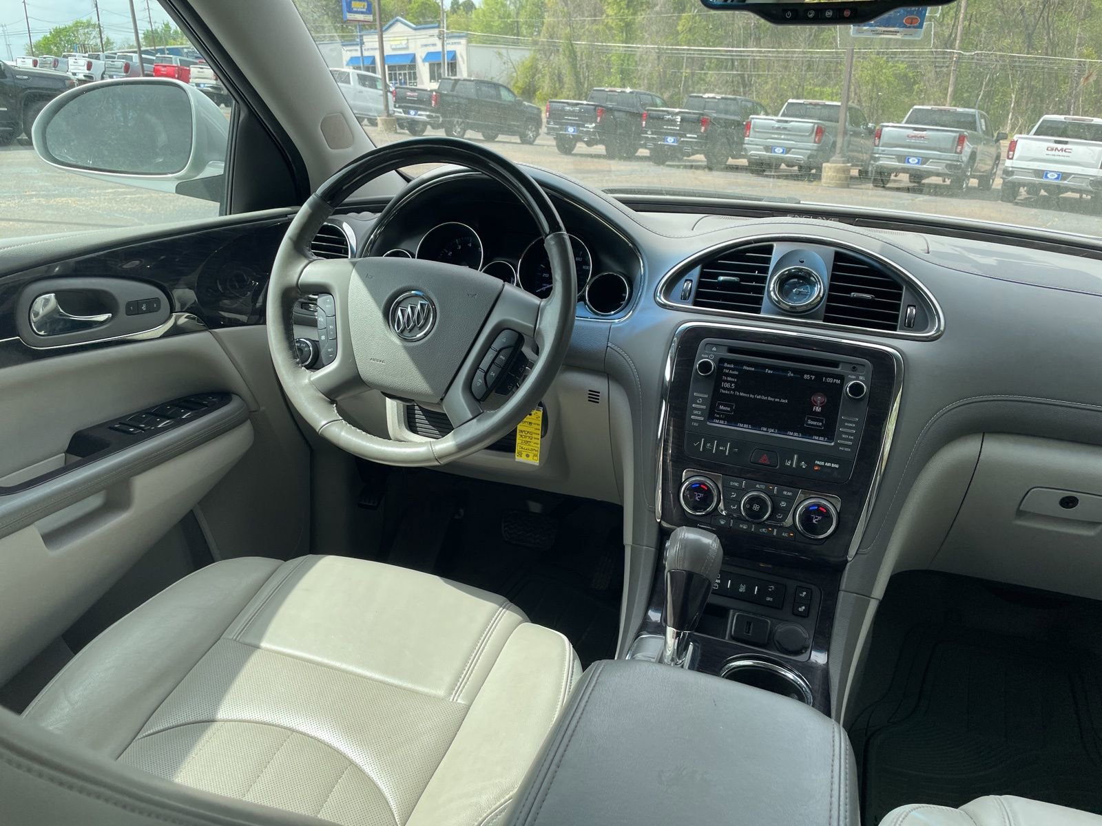 Used 2017 Buick Enclave Leather image 24