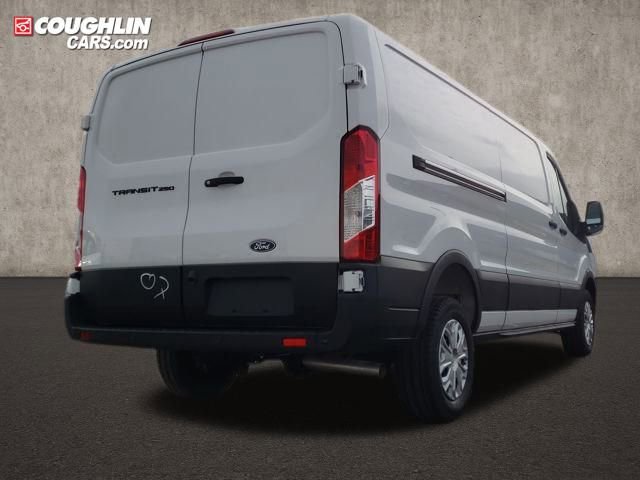 New 2026 Ford Transit 250 Low Roof image 9