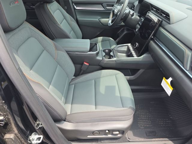 New 2026 GMC Terrain AT4 w/ Convenience Package III image 27