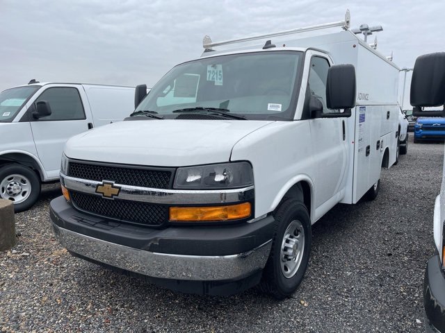 New 2025 Chevrolet Express 3500 w/ Power Convenience Package image 3