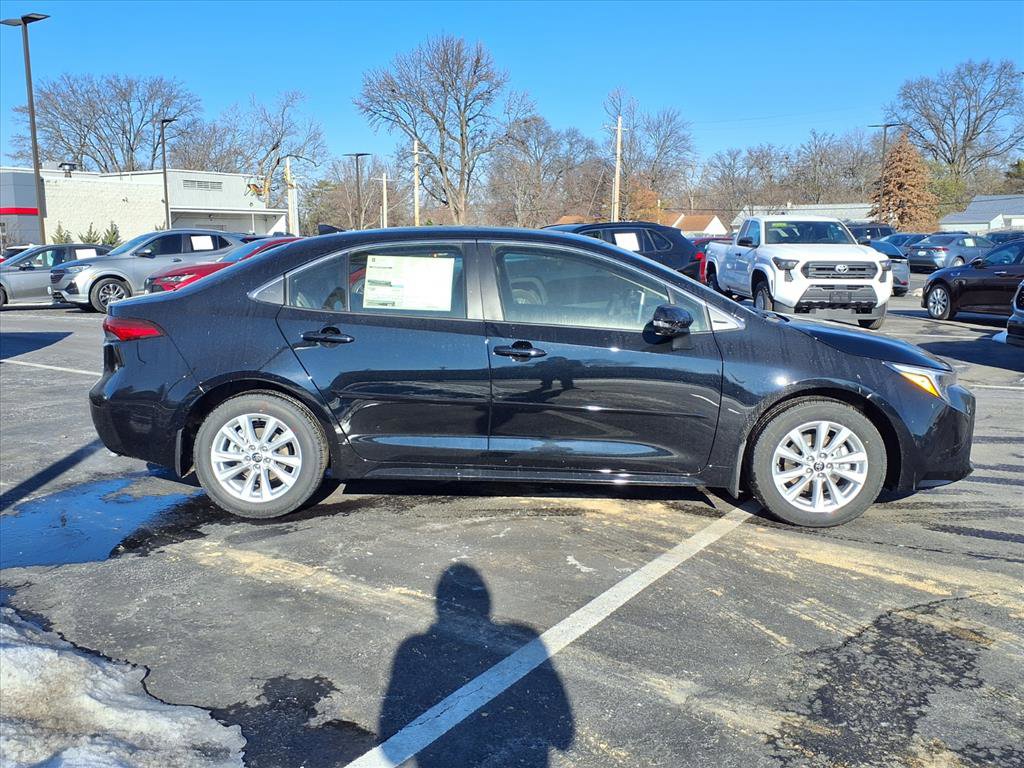 New 2026 Toyota Corolla XLE image 5