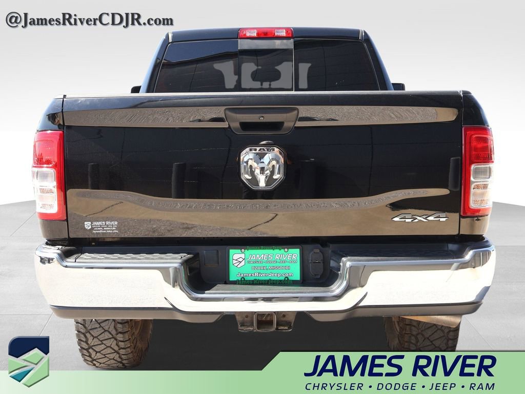 Used 2024 RAM 2500 Tradesman w/ Chrome Appearance Group image 4