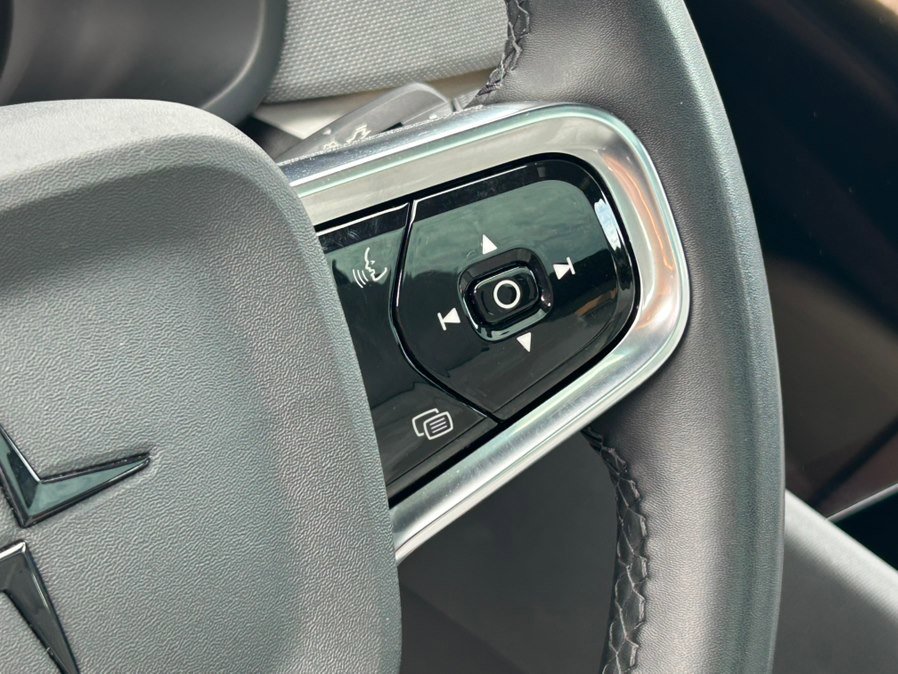 Used 2023 Polestar Polestar 2 w/ Pilot Pack image 23