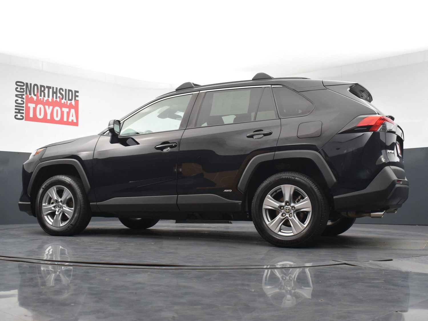 Used 2022 Toyota RAV4 XLE w/ Convenience Package AWD/4WD image 27