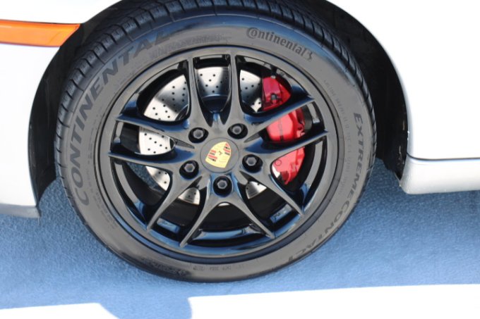 Used 2004 Porsche Boxster S image 9