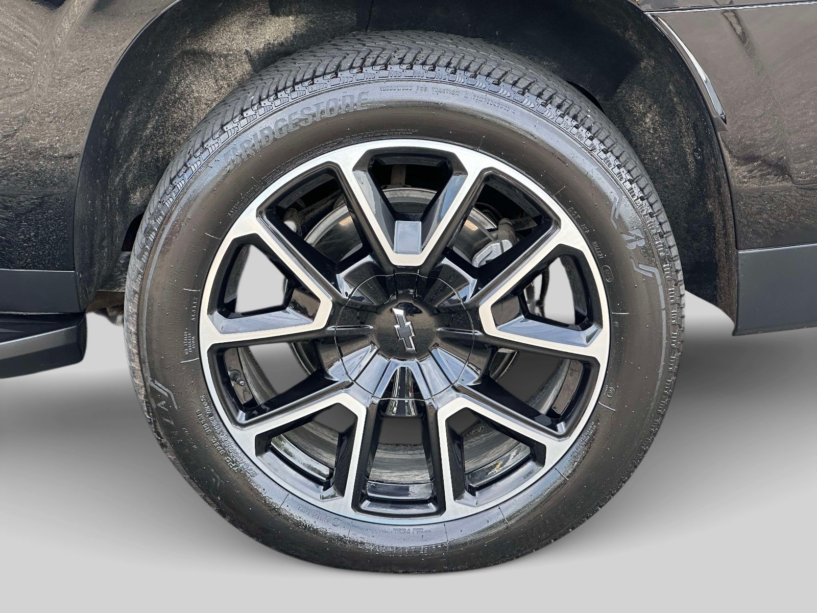 Certified 2025 Chevrolet Suburban RST w/ Comfort Package AWD/4WD image 8