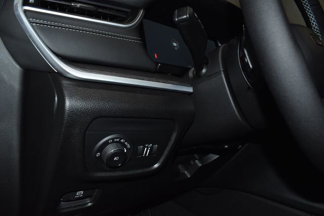 New 2025 Jeep Grand Cherokee L Limited w/ Trailer Tow Package image 24