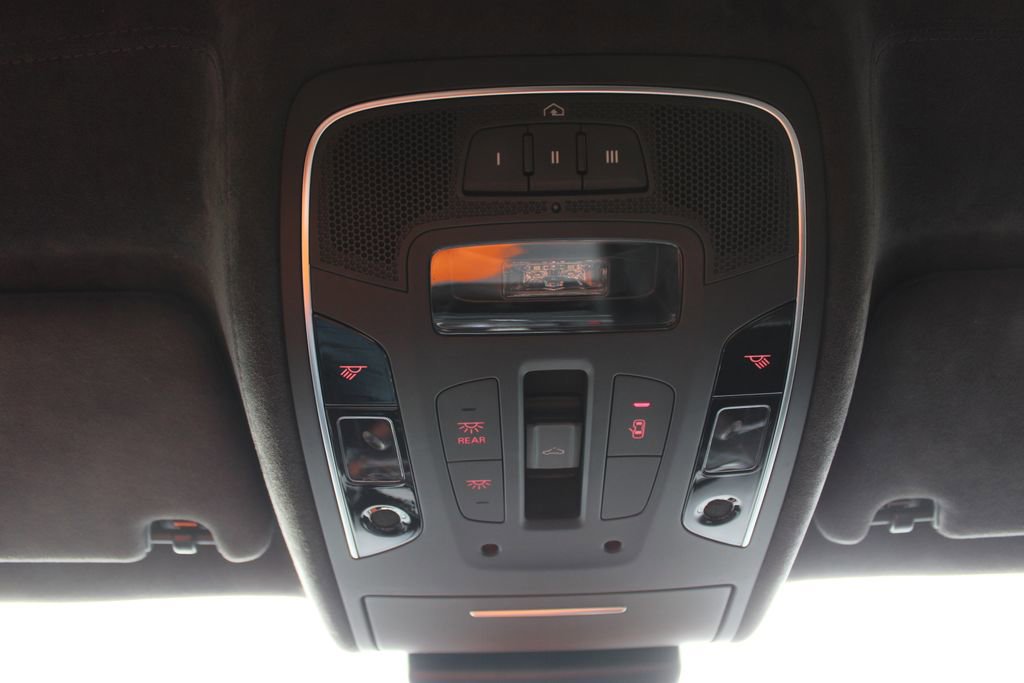 Used 2017 Audi RS 7 Prestige image 49